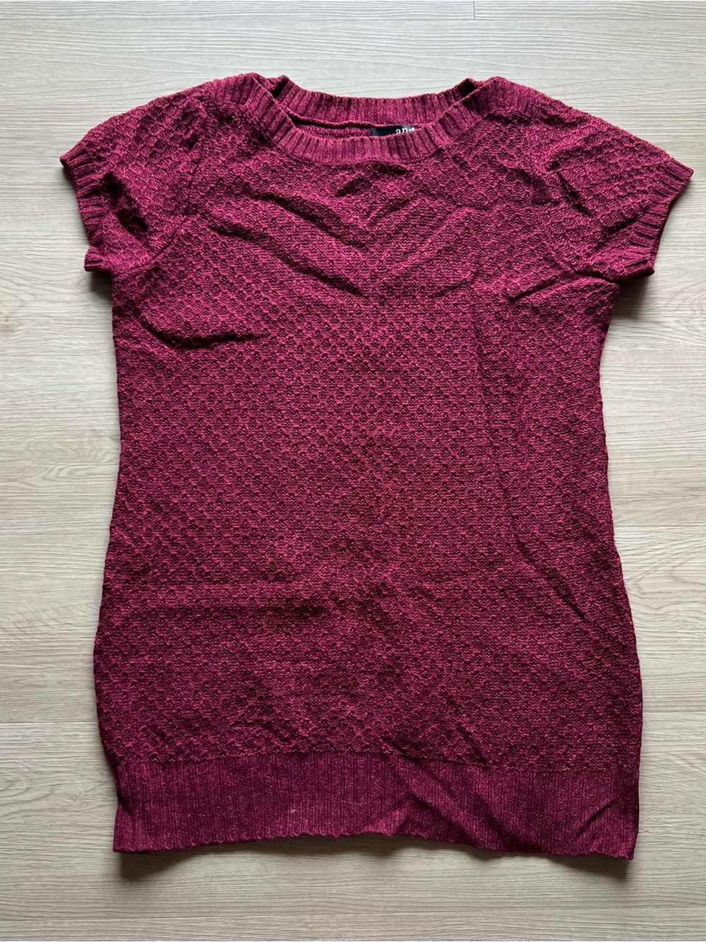 Short Sleeve Knit Tunic in Deep Berry